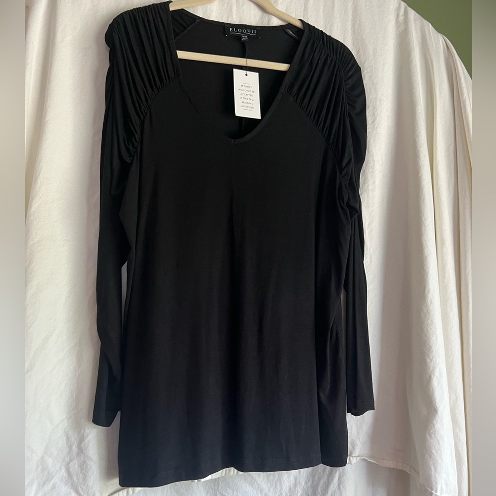 Eloquii Long Sleeve Scoop Neck in Black  Size 18/20 NWOT